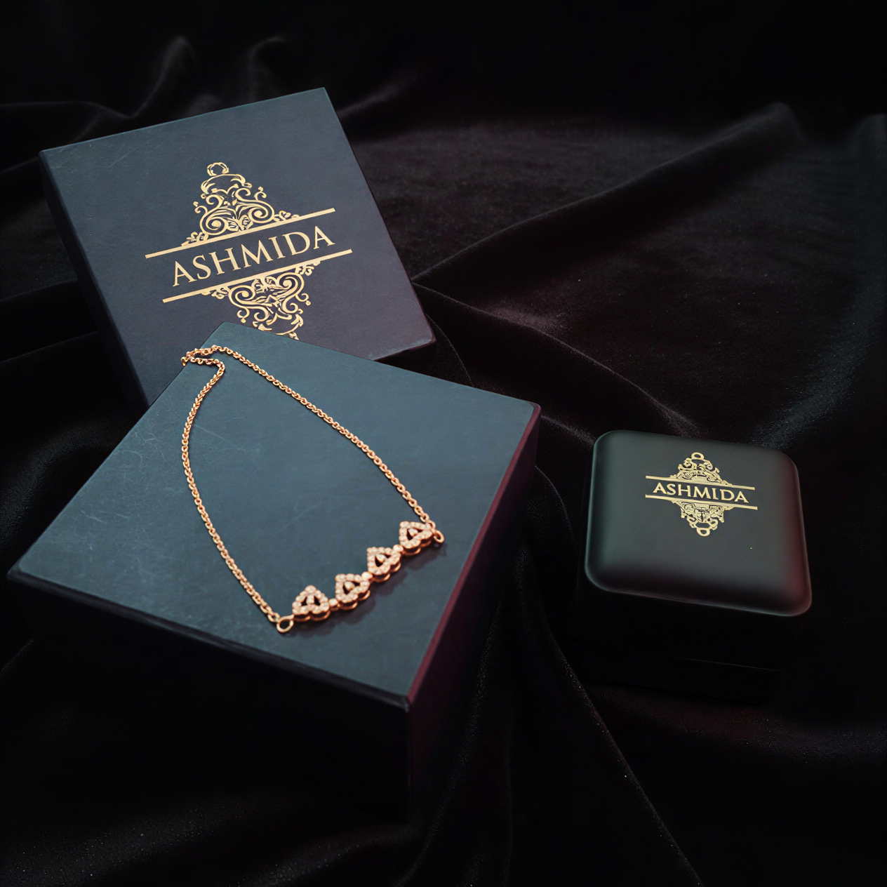 Clover Megnetic Necklace